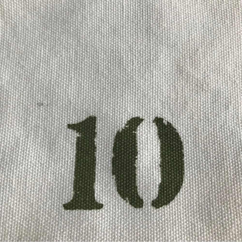 NWT Clarins Feed Bag pouch green white makeup travel purse